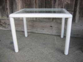 Beistelltisch mit Glasplatte weiss