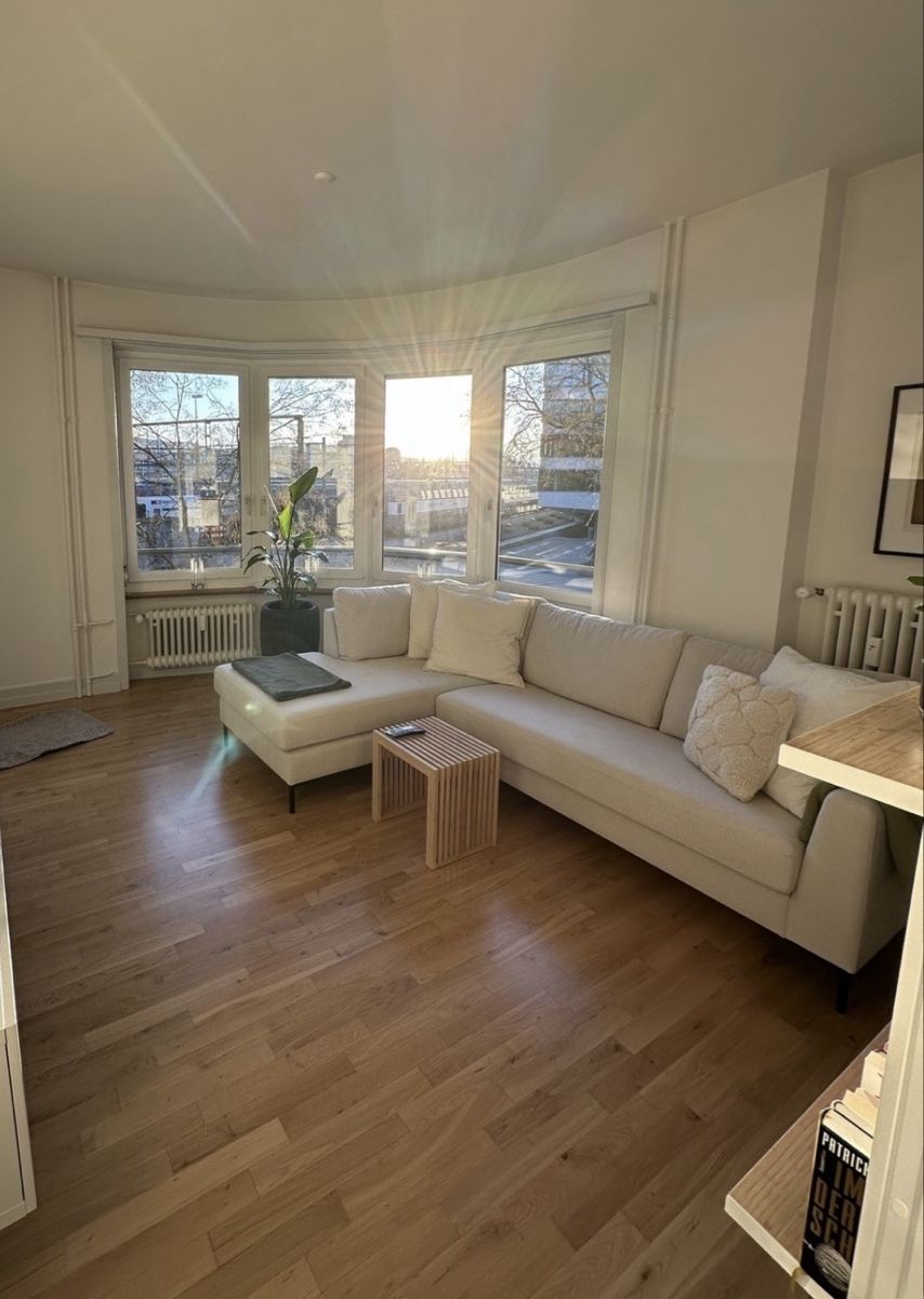 Sofas: Westwing Sofabed Luna 3 Seater – Gebraucht aus Zürich von mar_h7x7 1