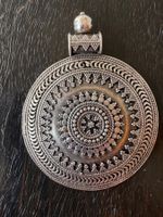 Anhänger rund versilbert Schmuck