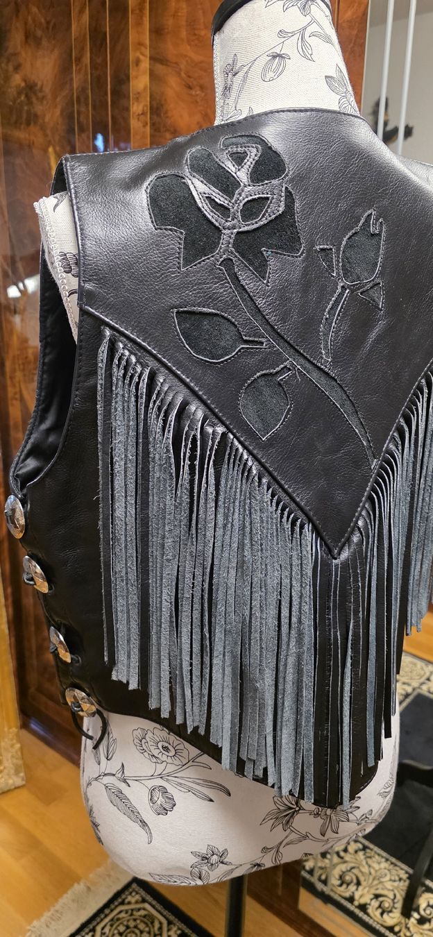 Gilet & Giacche senza maniche: Vintage Biker Lederweste, Damen – Usato da Kaufdorf venduto da Nati-Nati 5