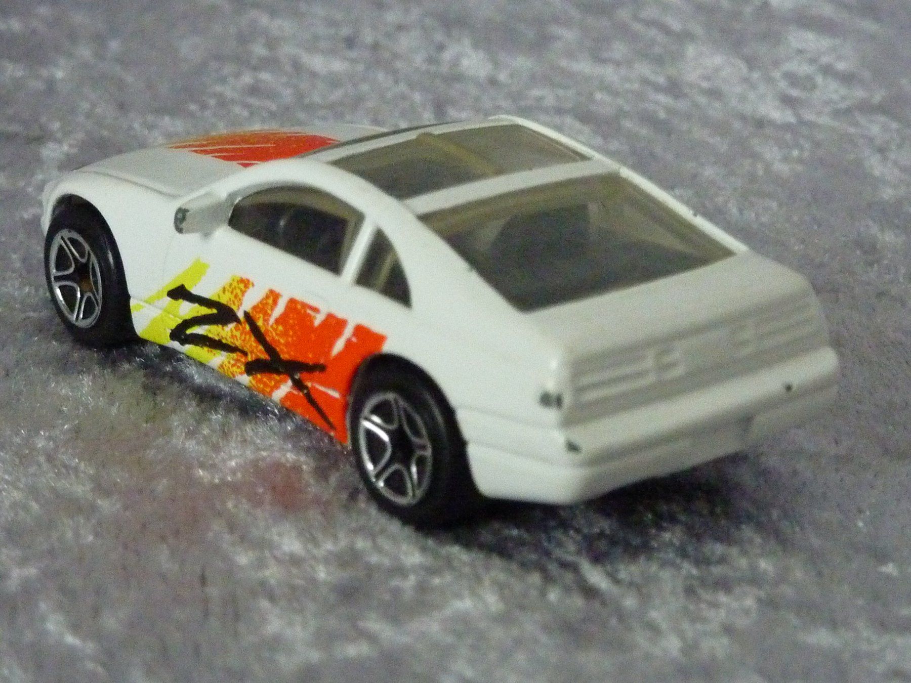 Matchbox Modellini d'auto: Nissan 300ZX  1:64 – Usato da Dürrenäsch venduto da Cobra1ch 2