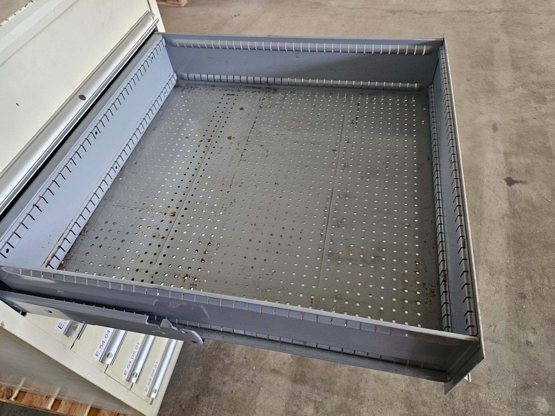 Armadi: Schubladenstock .... – Usato da Oberburg venduto da herkules69 4