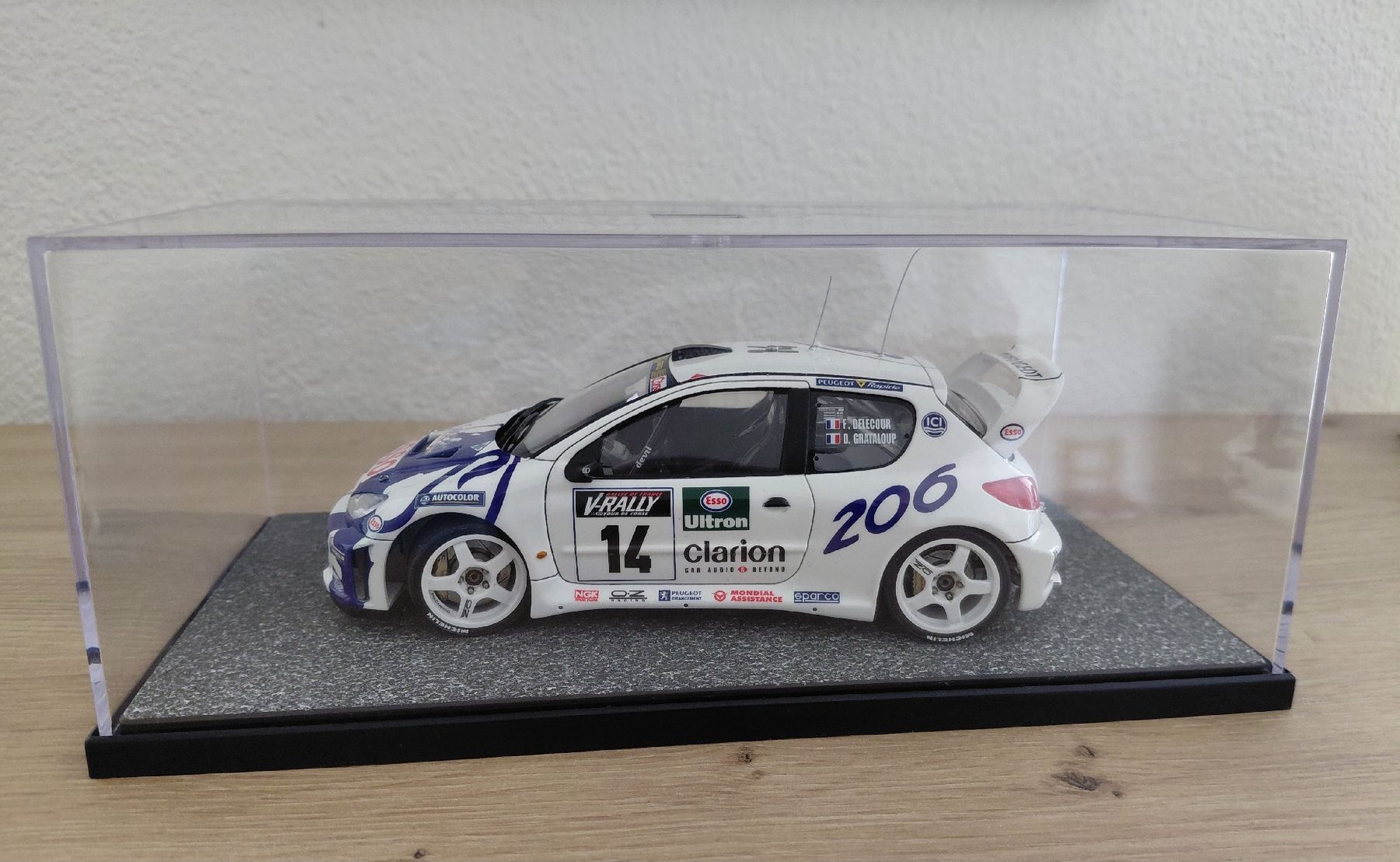 Tamiya Modellini d'auto: Peugeot 206 WRC – Nuovo (secondo la descrizione) da Bottenwil venduto da Toyscout 7