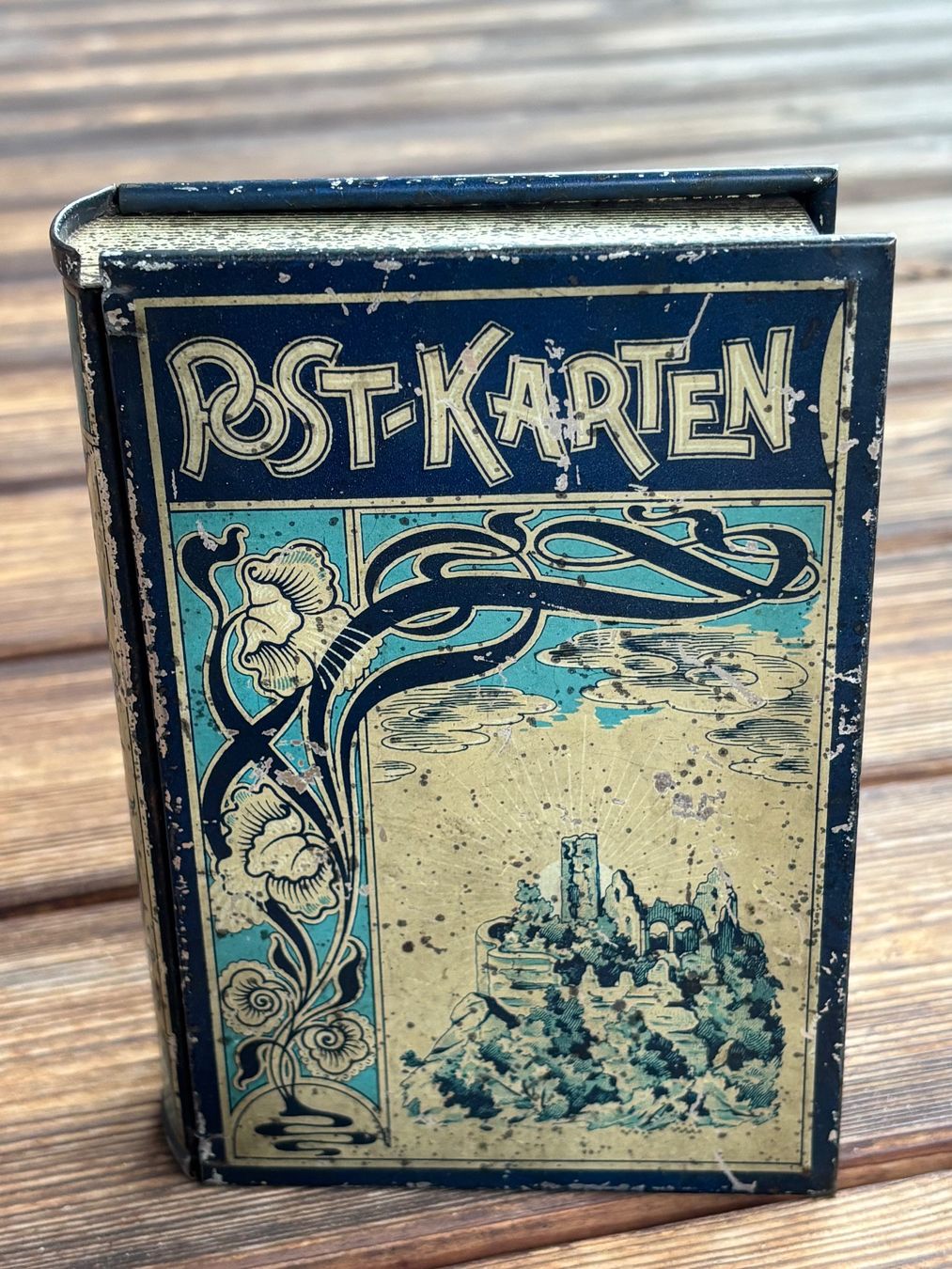 Pots: antike Blechbüchse im Buchdesign, Postkarten Büchse – D'occasion à Lüchingen par Eeizo 4