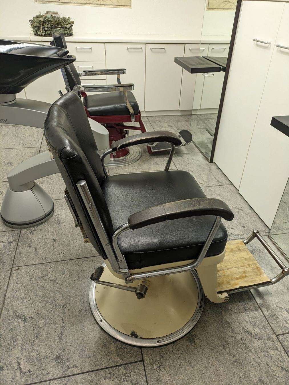 Sedie: Coiffeurstuhl / Coiffure / Hairstyle – Usato da Bleienbach venduto da nick.v1 6