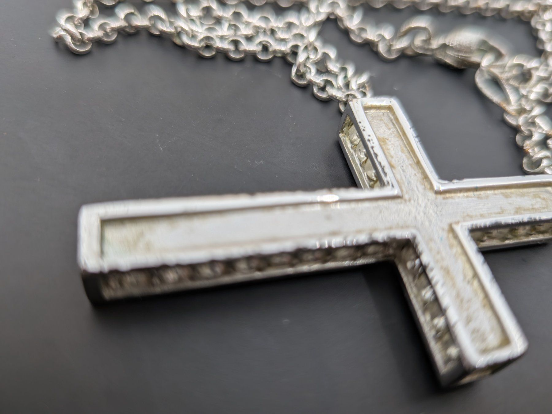 Swarovski Catenine: Swarovski Halskette mit Kreuz – Usato da Emmen venduto da magelan 5