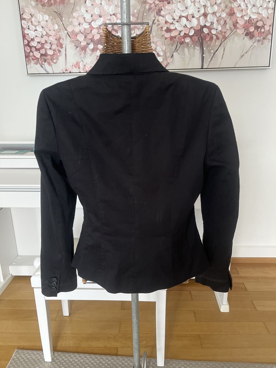 H&M Jacken: Schwarzer Blazer, Grösse 40, H&M – Gebraucht aus Solothurn von Bobesch08 2