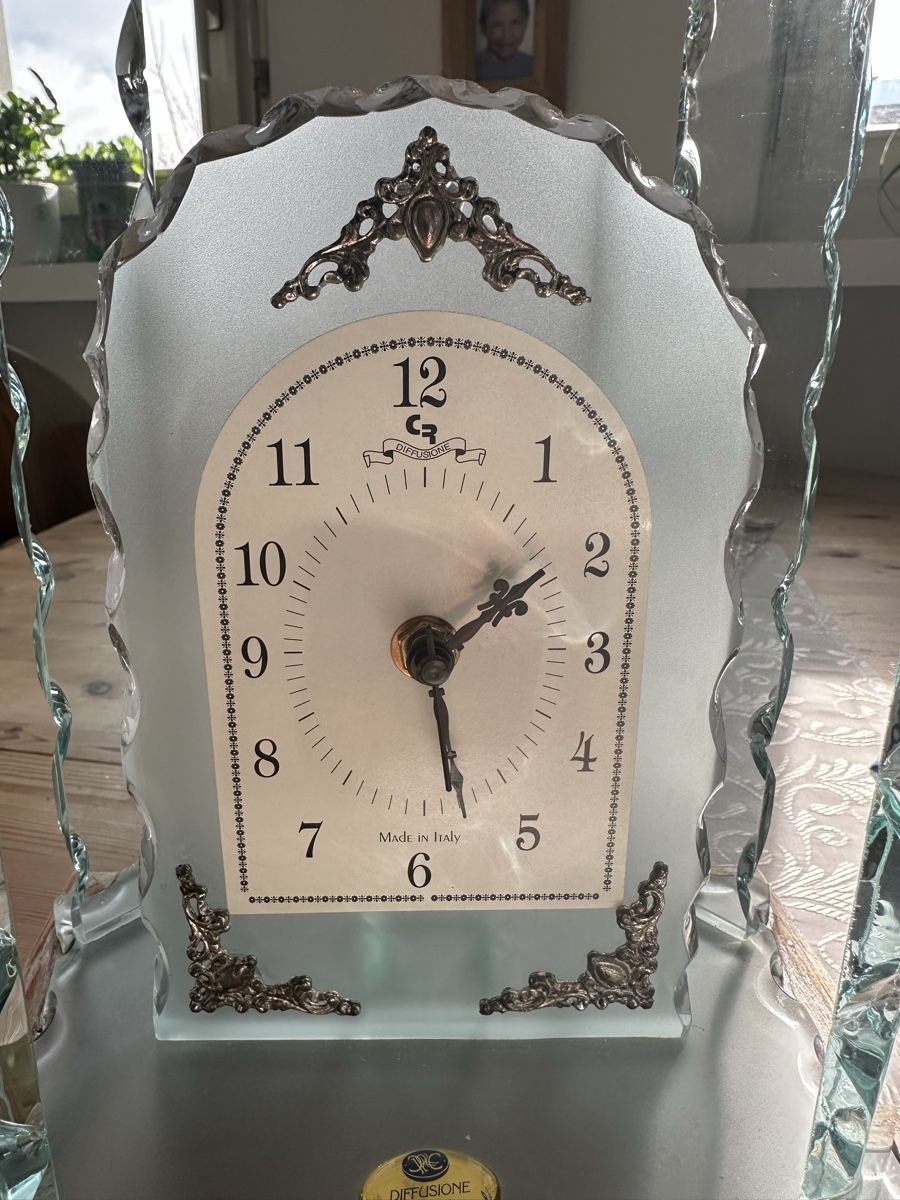 Orologi da terra & Orologi da parete: Uhr Diffusione , original Crystal. – Usato da Schöfflisdorf venduto da Katrins02 1