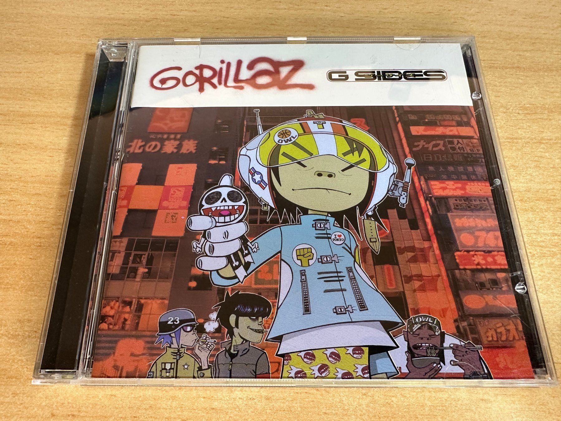 CD: J3 Gorillaz – G Sides – Usato da Rikon im Tösstal venduto da Alpenmutz