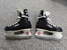 Schlittschuhe ca. Grösse 33