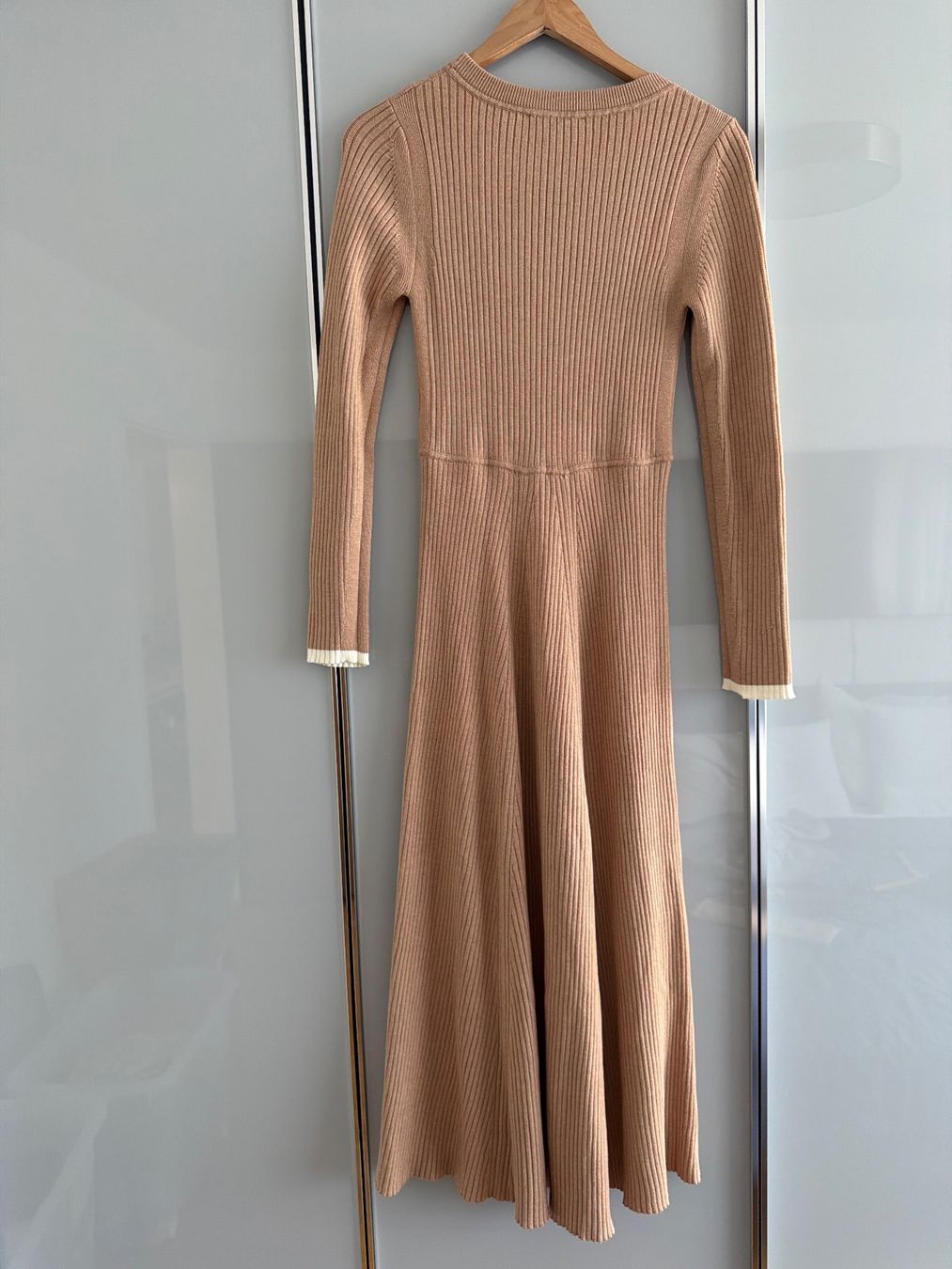 Claudie Pierlot Kleider: Claudie Pierlot Maxi Kleid – Gebraucht aus Dübendorf von MariaS. 5