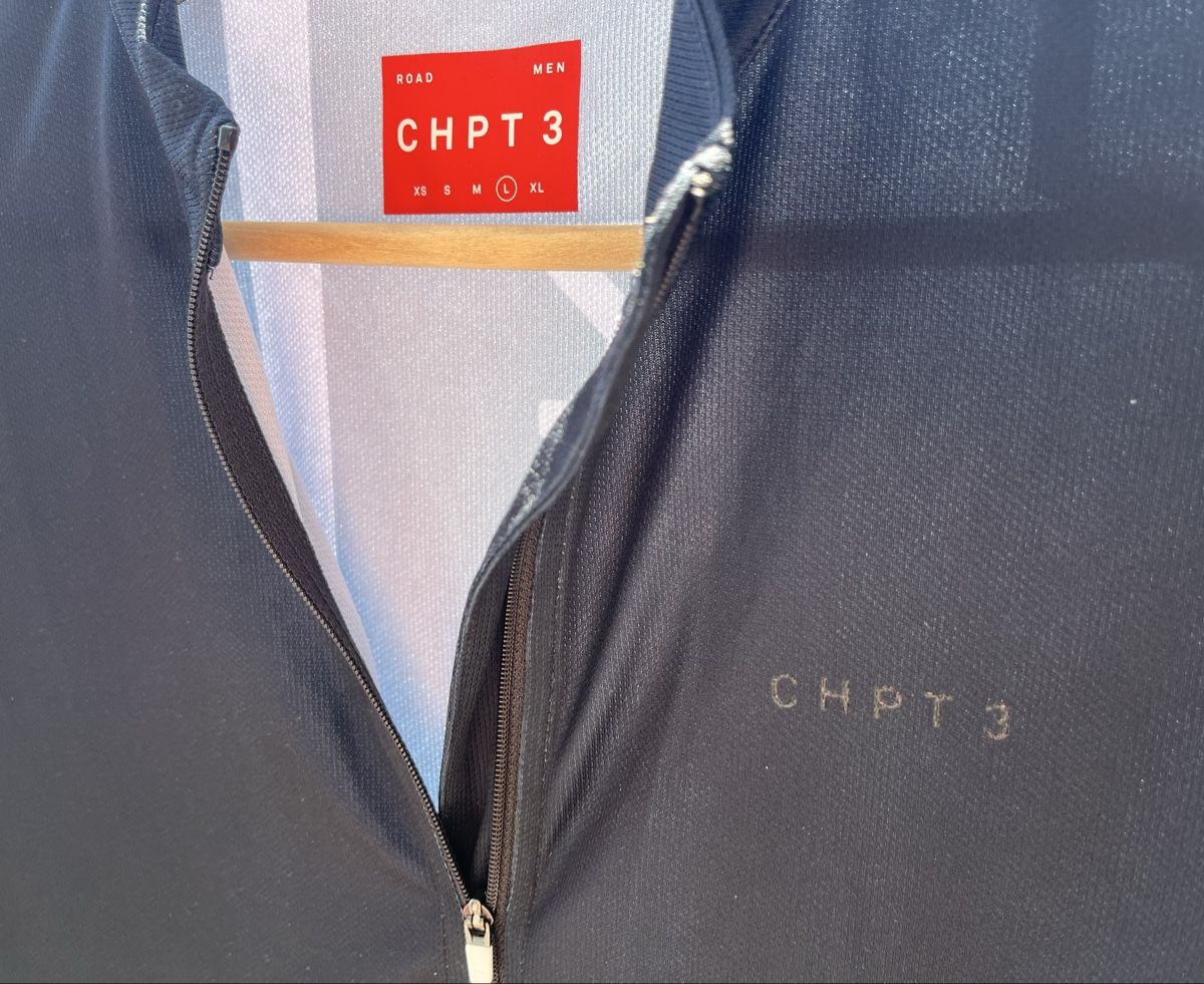Canottiere & Pantaloni: Maillot de cycliste – Usato da La Neuveville venduto da VivreLibre 1