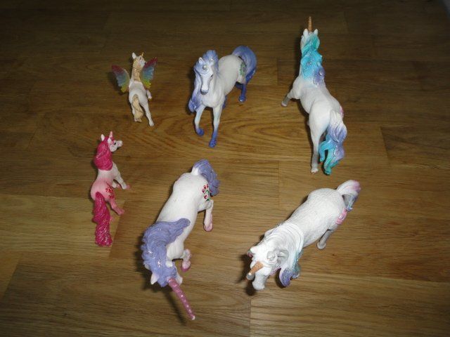 Schleich Jouets: SCHLEICH  6 X EINHÖRNER – D'occasion à Teufen AR par Donschabl 3