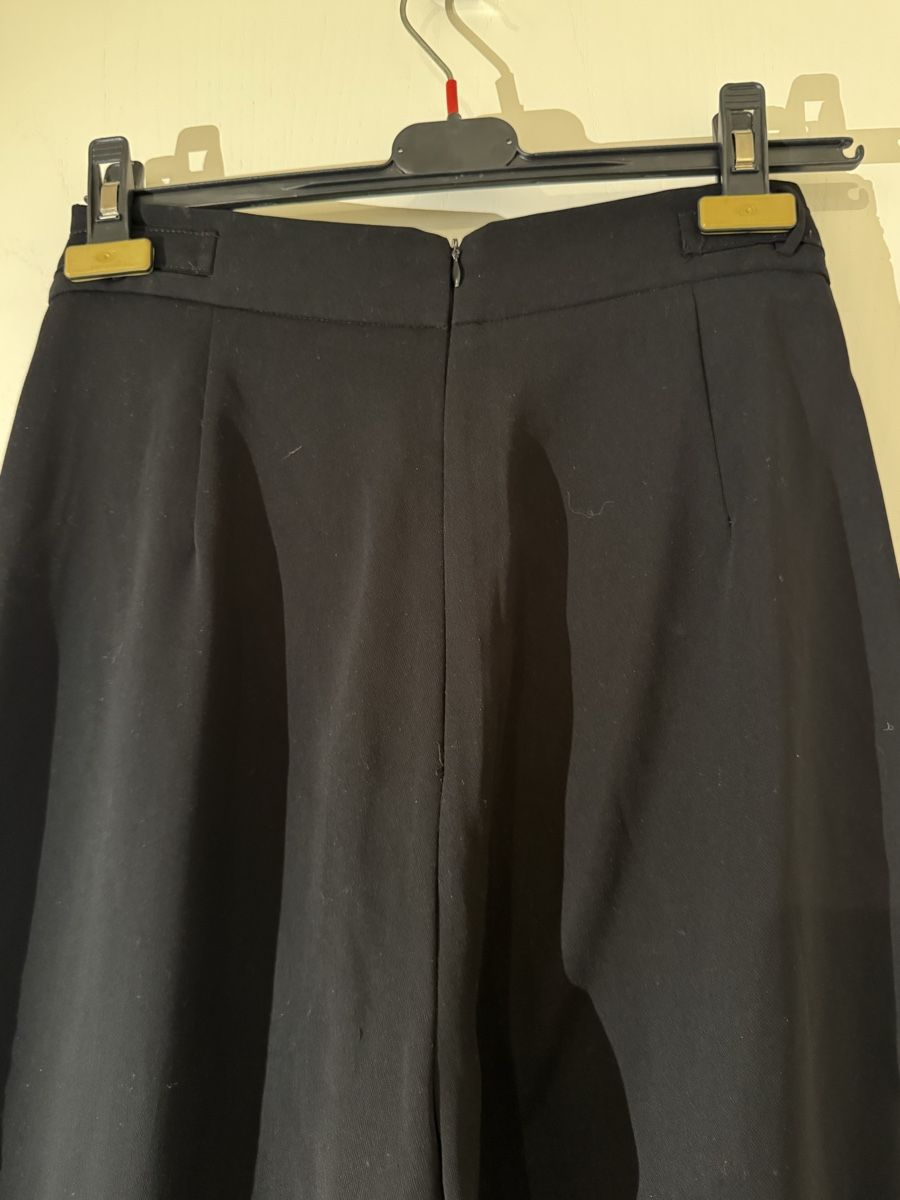 H&M Hosen: Schwarze Hose – Gebraucht aus Pfäffikon ZH von aitm_00 4
