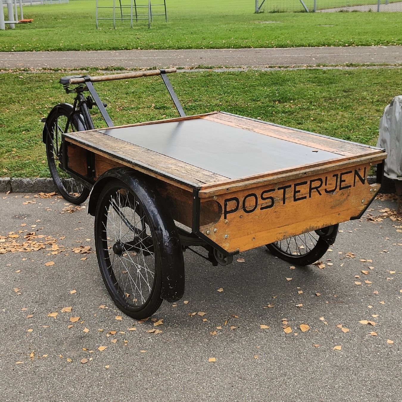 Velos: antikes original Bakfiets aus Holland – Gebraucht aus Neuhausen am Rheinfall von PunkyMo