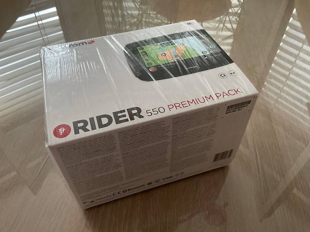 Tomtom Navigatori: Navigateur TOM TOM Rider 550 prémium – Usato da Petit-Lancy venduto da gnc_l2xq