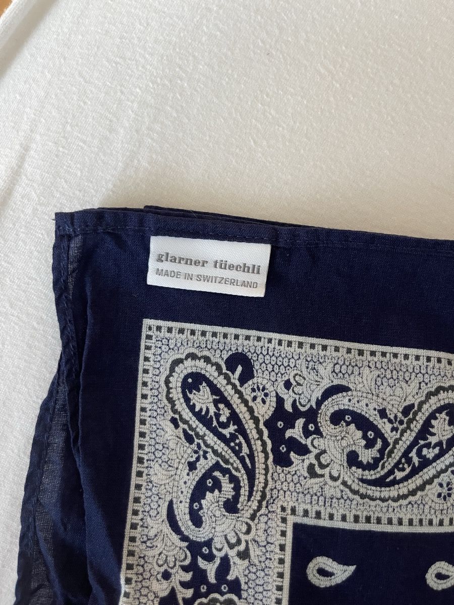 Foulard & Sciarpe: Glarner Tüechli, neuwertig, navy, 50x50 – Nuovo (secondo la descrizione) da Horgen venduto da Ed0 1