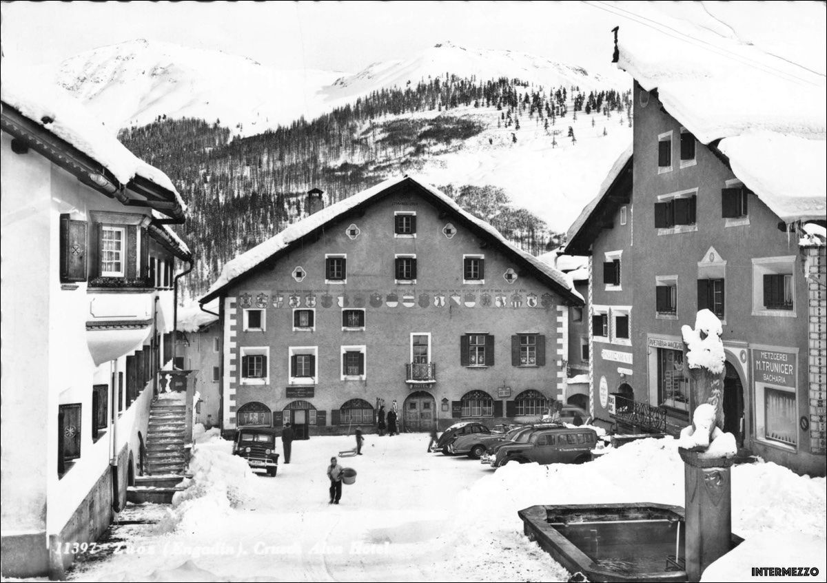 Ansichtskarten: Zuoz GR // Crusch Alva Hotel Oldtimer Winter Schnee – Gebraucht aus Basel von intermezzo12