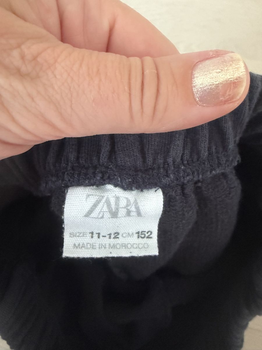 Zara Pantalons: Zara kurze Hose 152 cm – D'occasion à Wallisellen par Nataschab0 2