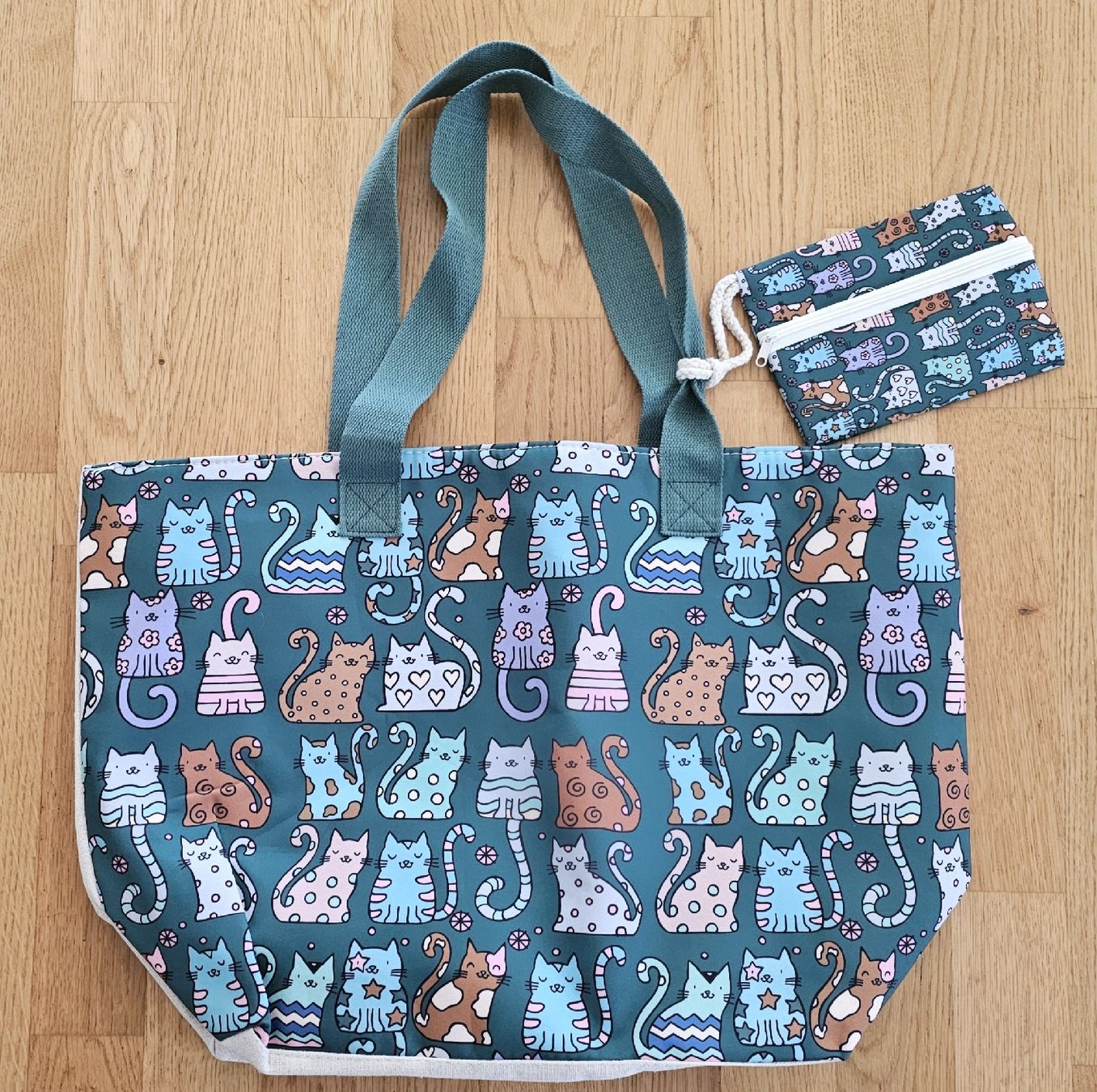 Borse: Canvas Strandtasche / Freizeittasche mit kleinem Beutel – Nuovo e nell'imballaggio originale da Grosshöchstetten venduto da Chaotik-Reptil