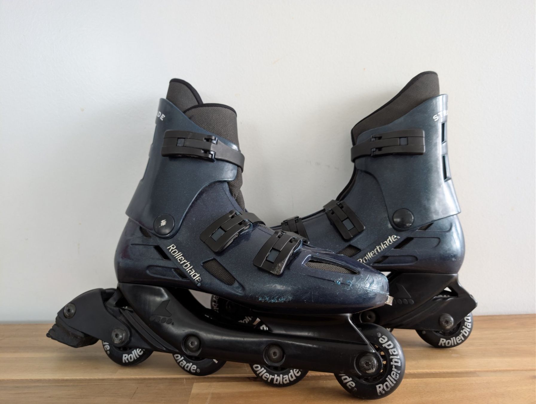 Patins à roul. & inline: Inline Skates Rollerblade Super Stradablade Grösse 44 – D'occasion à Neuenhof par mlw_w98j 3