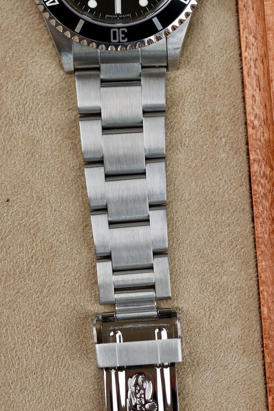 Rolex Orologi: Rolex Submariner 14060 Box/Papers – Usato da Zürich venduto da Lazulivintagewatches 6