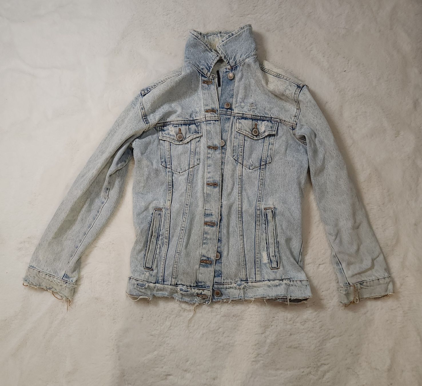 H&M Giacche: veste en jeans – Usato da Donneloye venduto da gob_nn9d