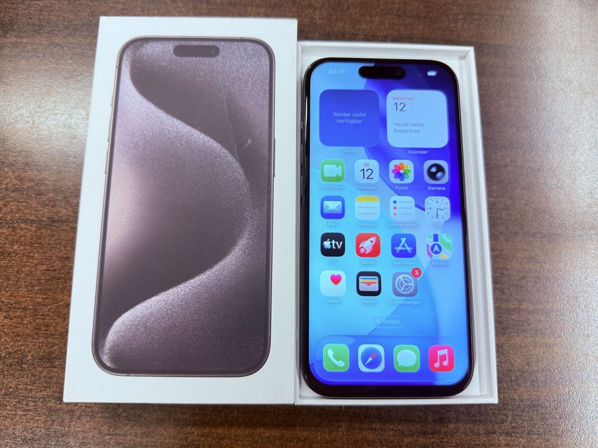 Apple Telefoni cellulari / Smartphones: iPhone 15 pro 256Gb  – Usato da Uster venduto da jca_pr9r