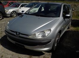 Peugeot 206 silber 5-türig