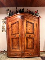 Antiker Schrank