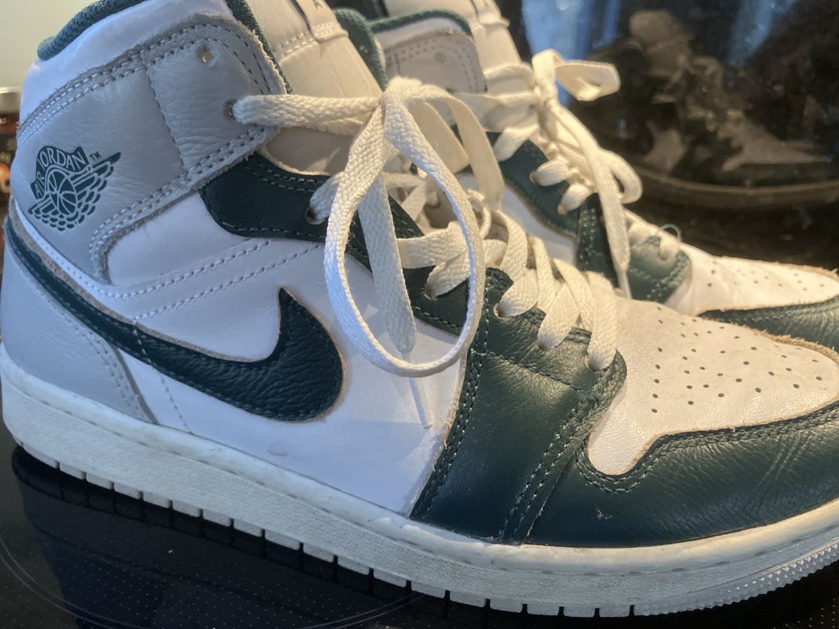 Nike Scarpe da uomo: Jordan 1 Mid Turnschuhe EU 42 gebraucht – Usato da Arlesheim venduto da A.Lucco 4