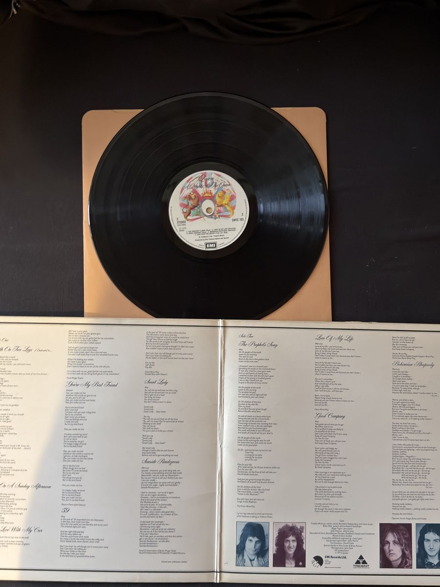 Dischi in vinile: Queen Vinyl 2 LP Set UK German Press Opera + Races – Usato da Muttenz venduto da Petar777 3