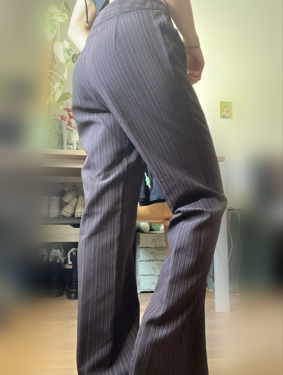 Pantaloni: Pantalon fin – Usato da Saignelégier venduto da froglover16 1