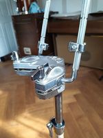 TAMA Japan Titan STILT Doppel-Tom-Halter mit Bodenstativ