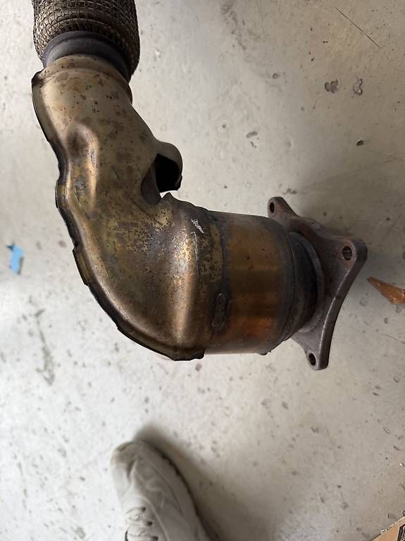 Sistemi di scarico: VW Golf 6 R originale Downpipe – Usato da Uster venduto da D_8610 1