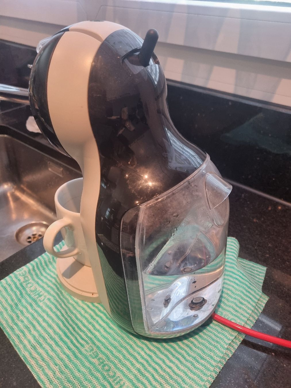 De'Longhi Machines à café & Machines à expresso: Dolce Gusto/ Kaffee-Maschine  – D'occasion à Adlikon b.Regensdf par attila63 1