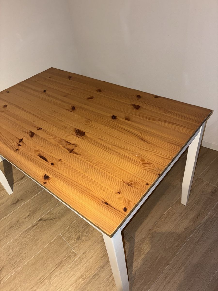 Tables: Table – D'occasion à Prilly par Valentin833 2
