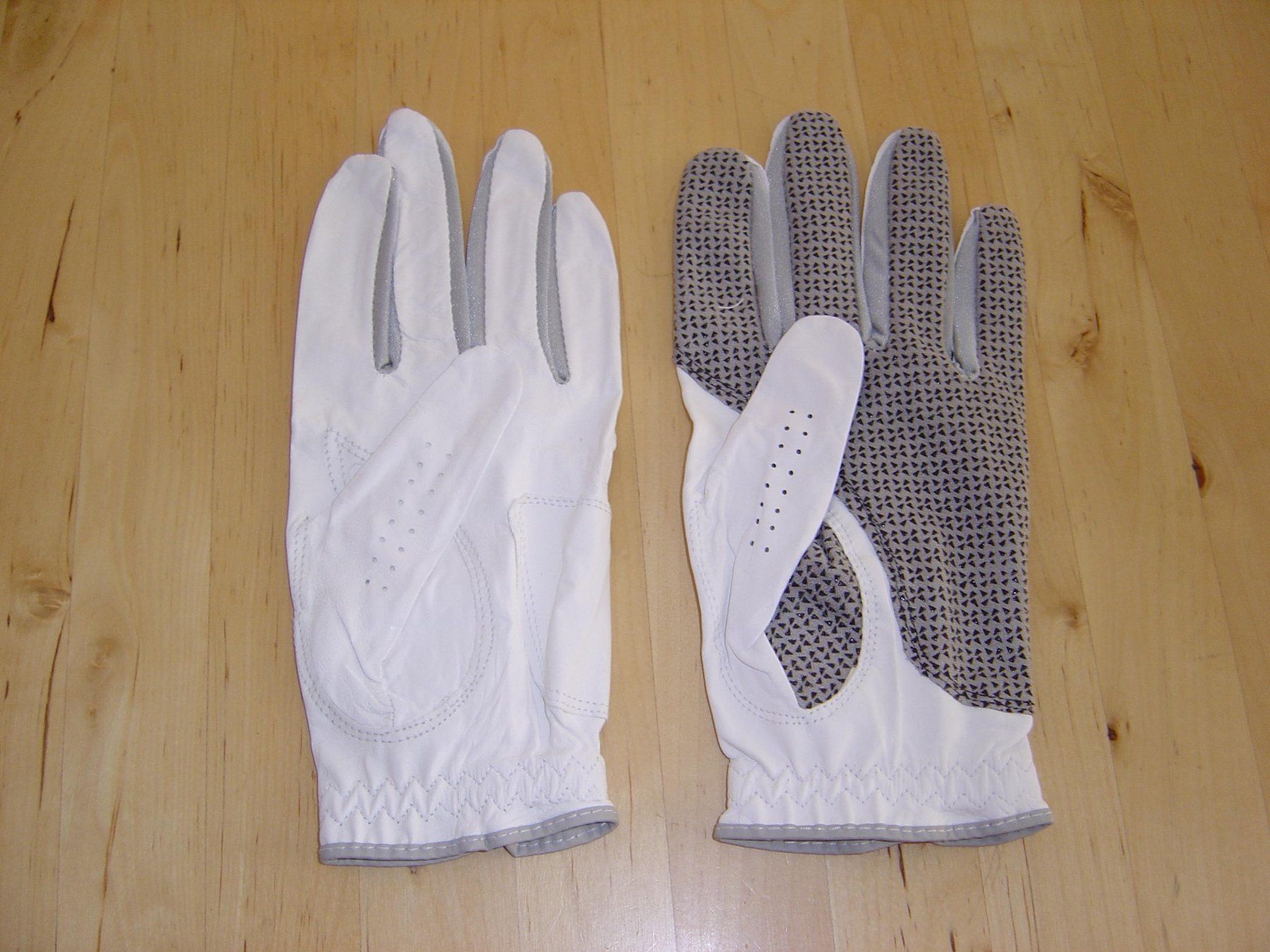 Gants & mitaines : Golfhandschuh - Modell A oder B - NEU – Neuf avec emballage d'origine à Kleinandelfingen par Baba23 1