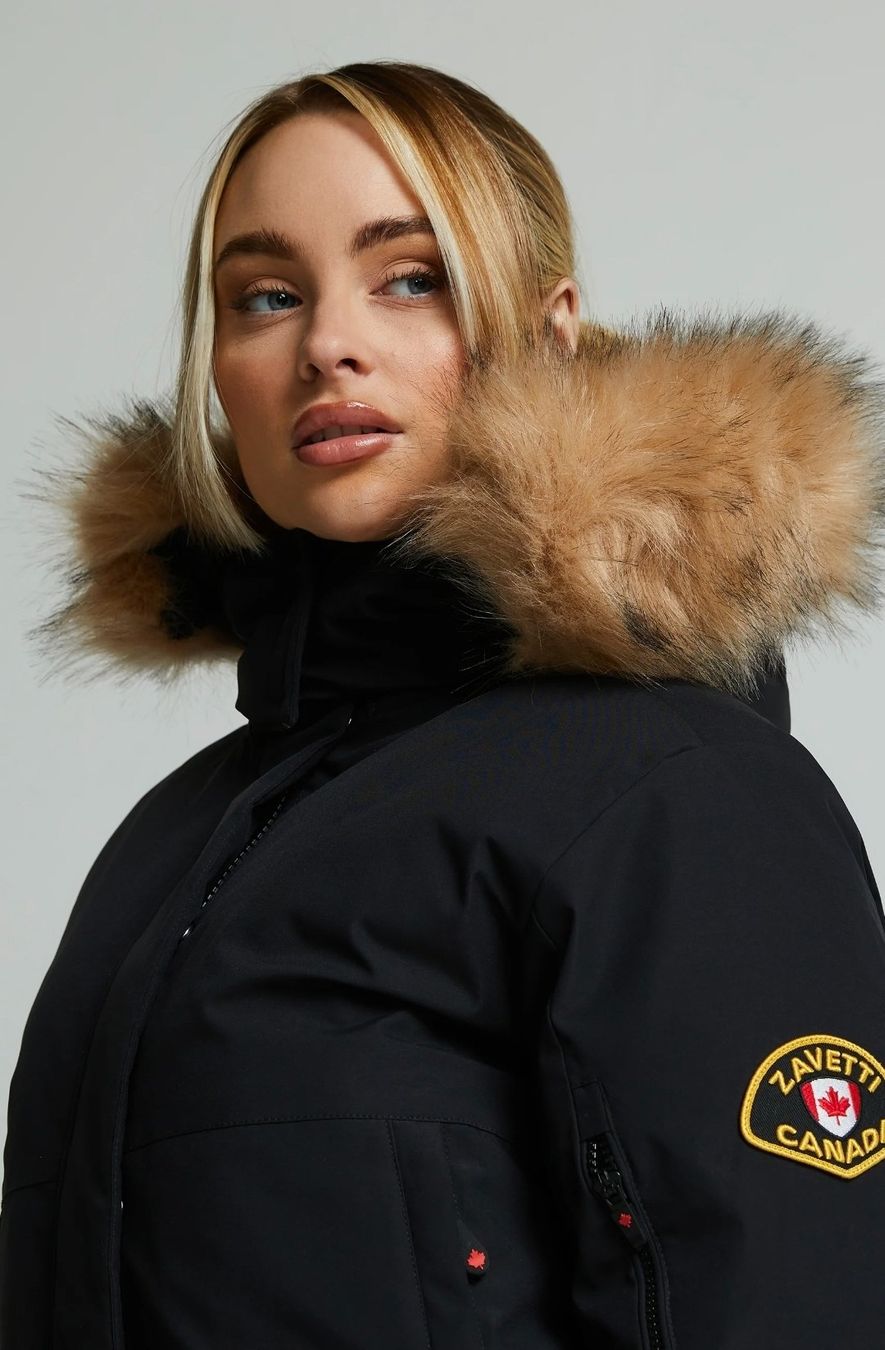 Giacche: ✨ Zavetti Canada OLIVIA Winterjacke - S - Hooded Bomber – Nuovo e nell'imballaggio originale da Thalwil venduto da VitaMini 2