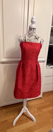 Besonderes Korsagenkleid Gr.M rot ideal für Weihnachten 