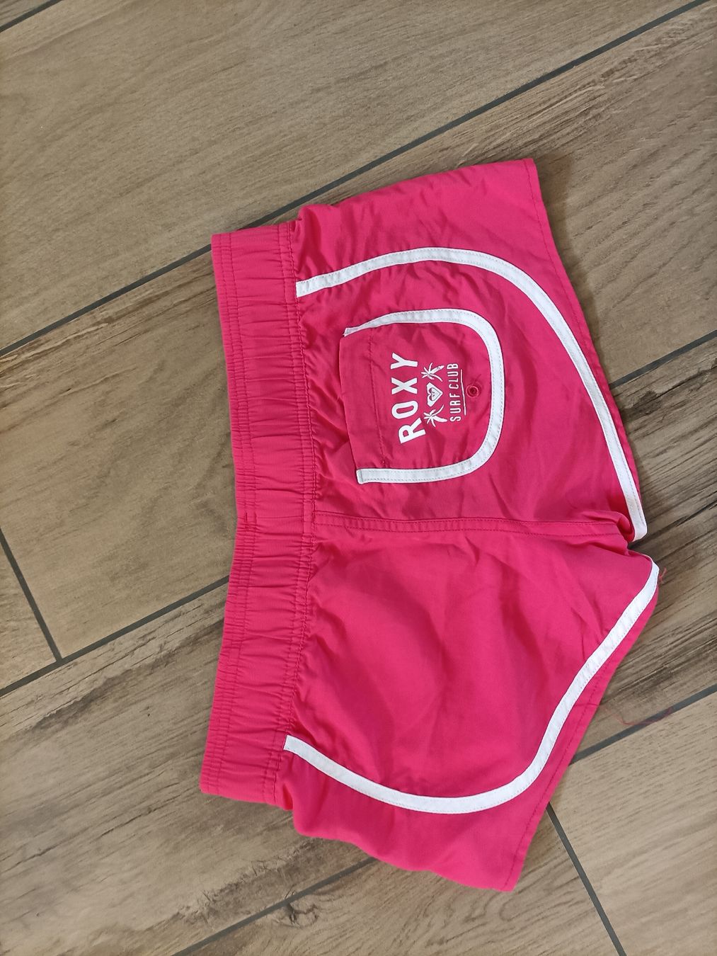 Roxy Pantaloni: Mädchen Roxy Shorts GR 14 / XL – Nuovo (secondo la descrizione) da Egnach venduto da TTLL 1
