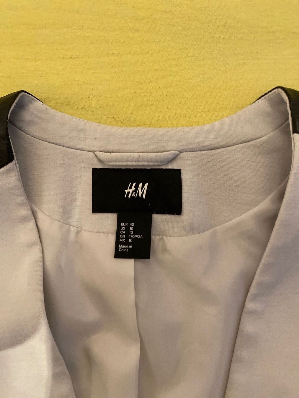 H&M Giacche: Beiger Blazer Gr. 40 H&M – Usato da Abtwil SG venduto da ale2002 1