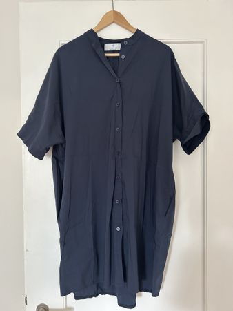 Blaues Sommerkleid