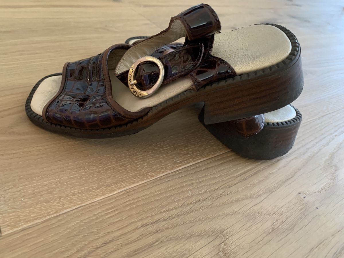 Schuhe für Mädchen: Sandalen Romagnoli – Gebraucht aus Udligenswil von Trisha70 2