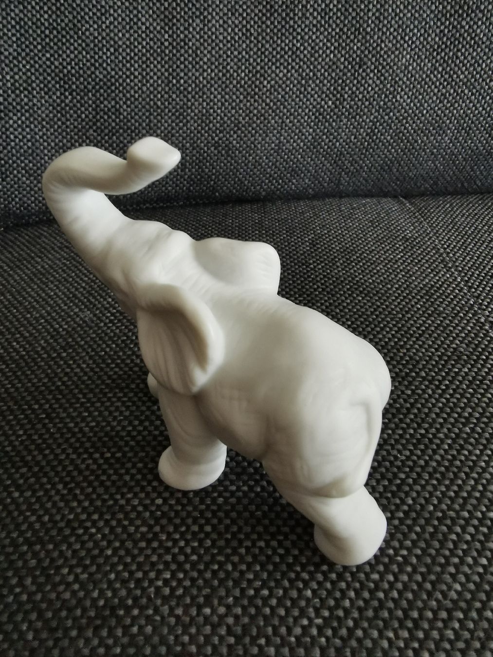 Rosenthal Statuette: Elefant Porzellan Rosenthal – Usato da Buchs SG venduto da and_s6ps 2