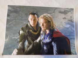 Original Autogramm von Chris Hemswort & Tom Hiddleston