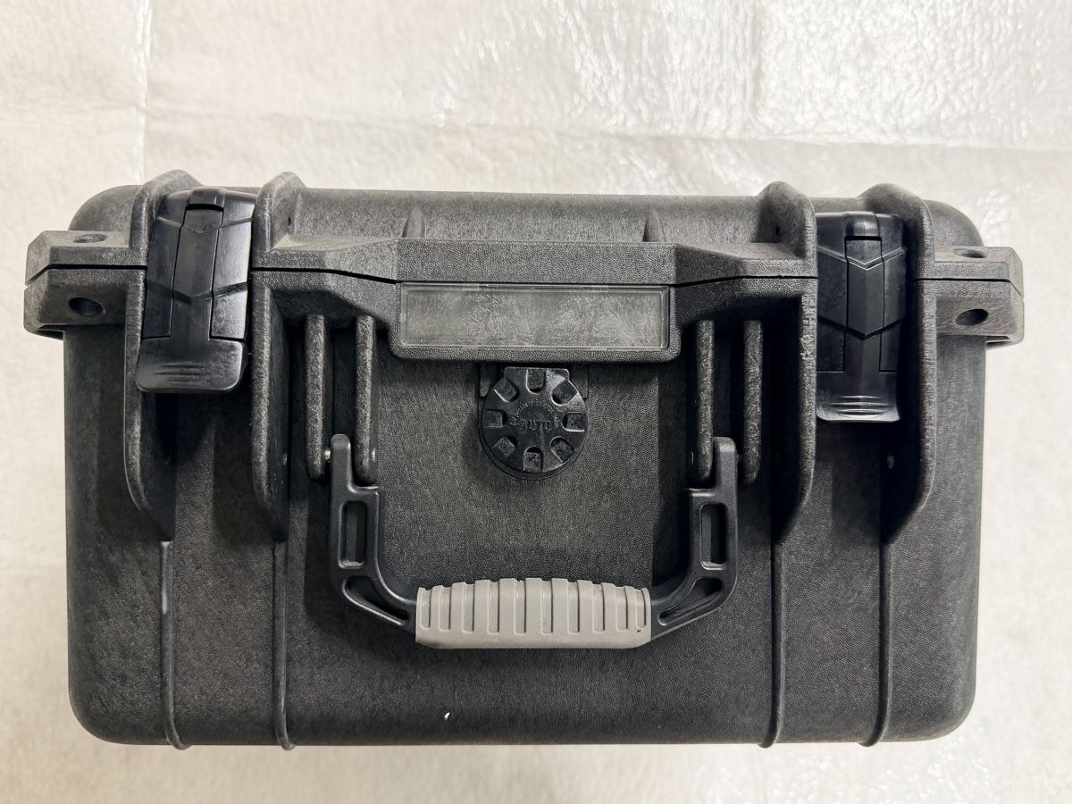 Valigie: Outdoor Case Box Koffer – Usato da Zürich venduto da d-ron 2