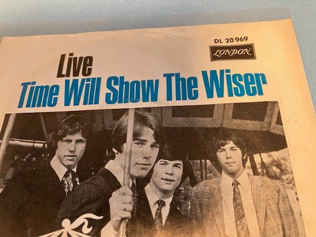 Dischi in vinile: The Merry-Go-Round – Usato da Aarwangen venduto da Jukebox3 2