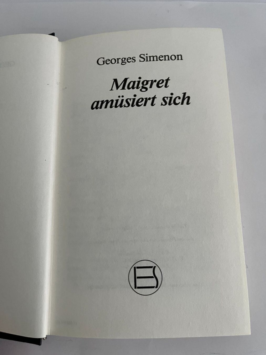 Bücher: Georges Simenon Maigret amüsiert sich. – Gebraucht aus Dietikon von sch_w2tw 1