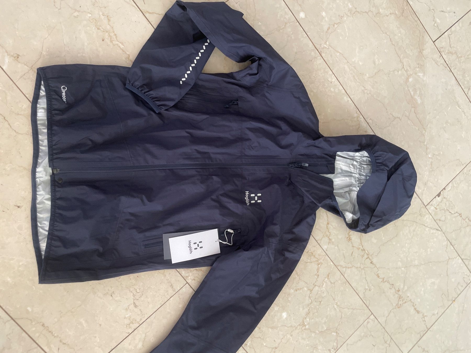 Haglöfs Giacche: Haglöfs Damen Regenjacke – Nuovo (secondo la descrizione) da Flüelen venduto da AU10